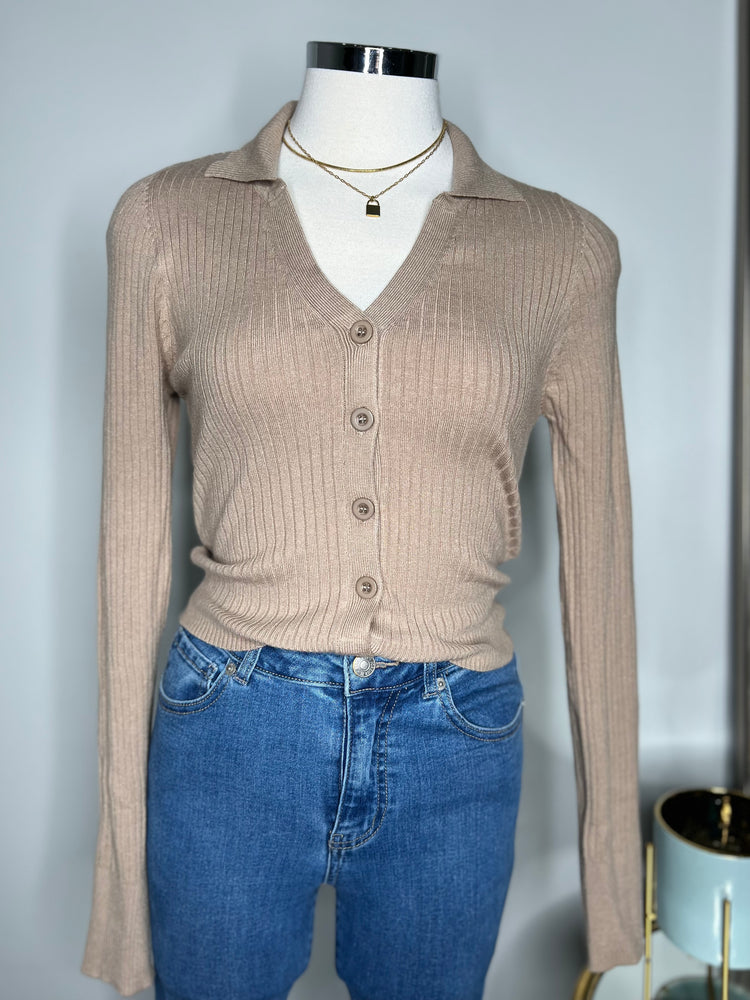 Ribbed Button Top